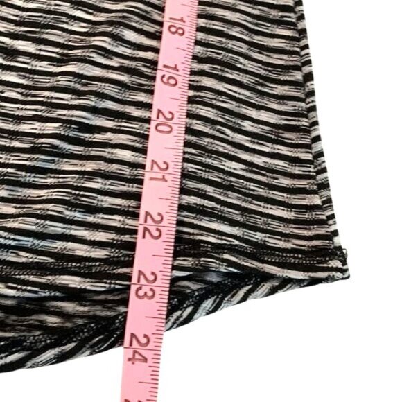 Avia Womens XS Black & Gray Striped 1/4 Zip Pullover - Picture 6 of 7